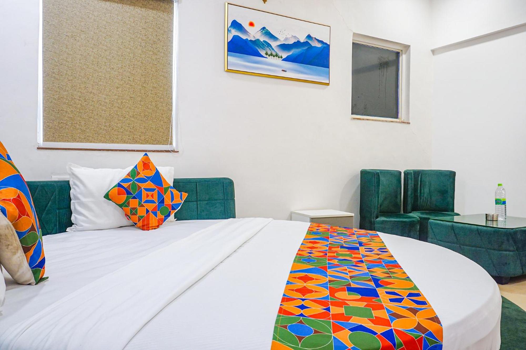 Hotel O The Leela Inn Pune Dış mekan fotoğraf