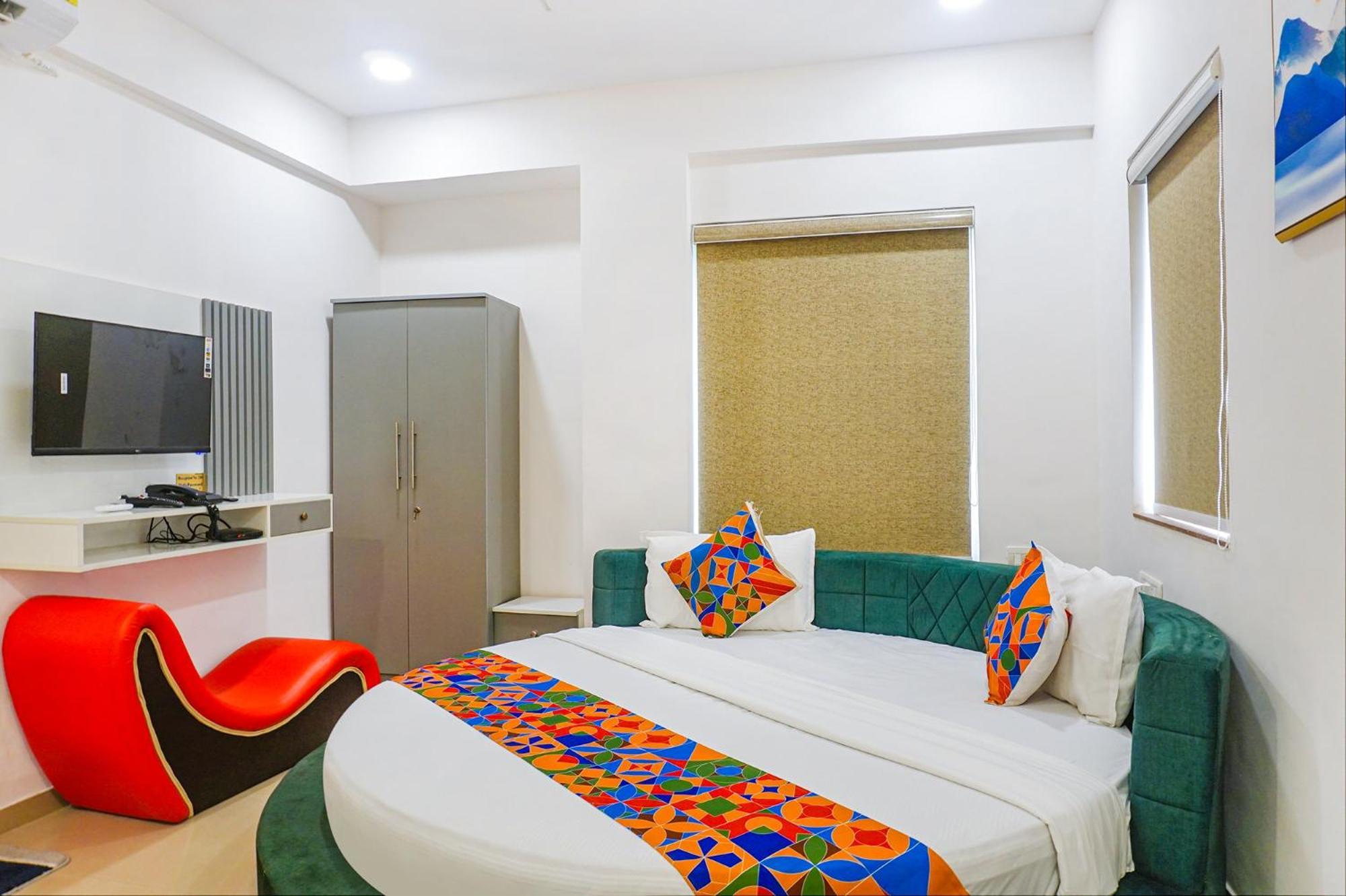 Hotel O The Leela Inn Pune Dış mekan fotoğraf