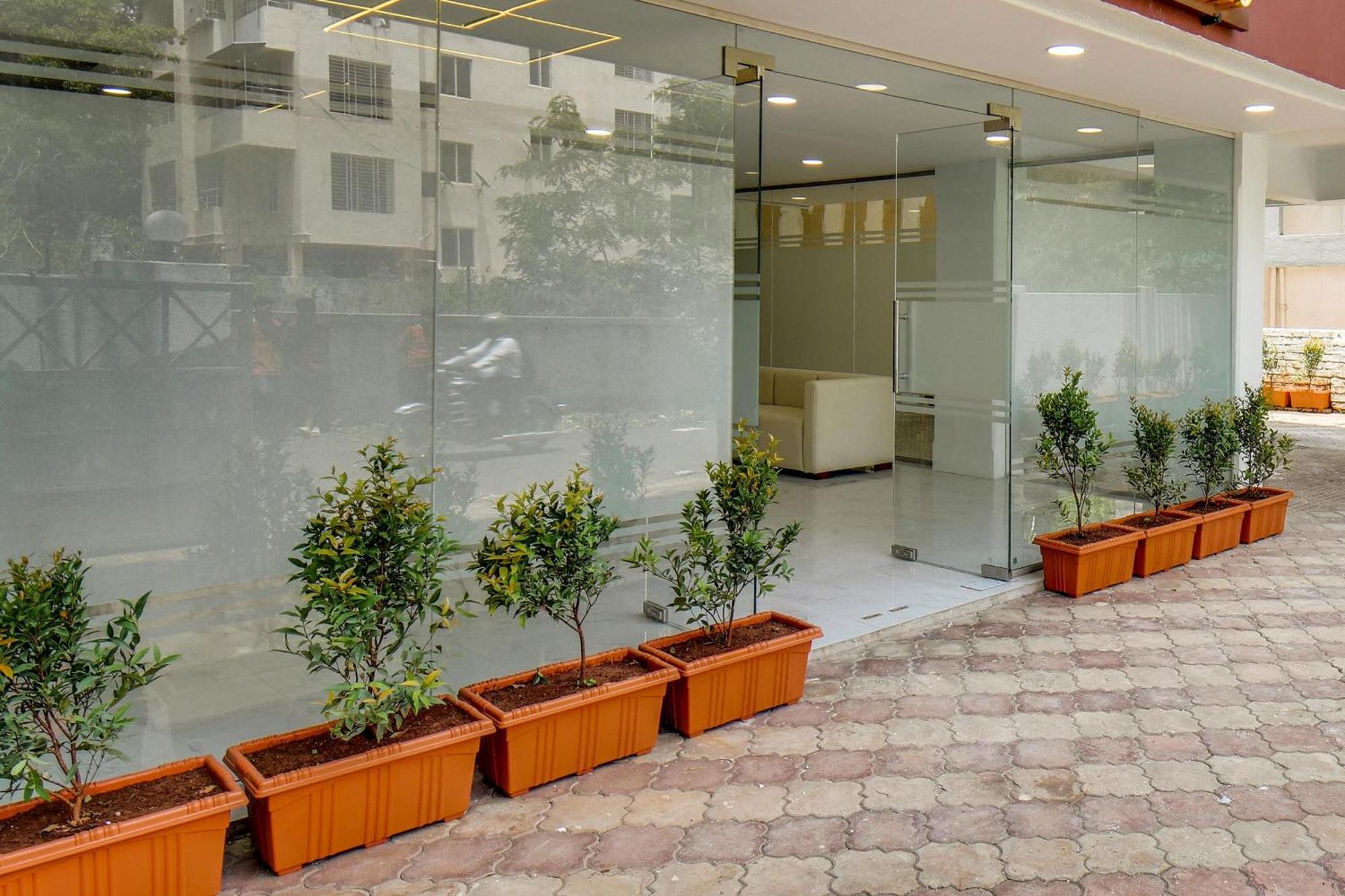 Hotel O The Leela Inn Pune Dış mekan fotoğraf